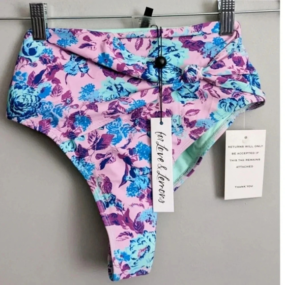 For Love & Lemons Kauai Bottom - Picture 3 of 9